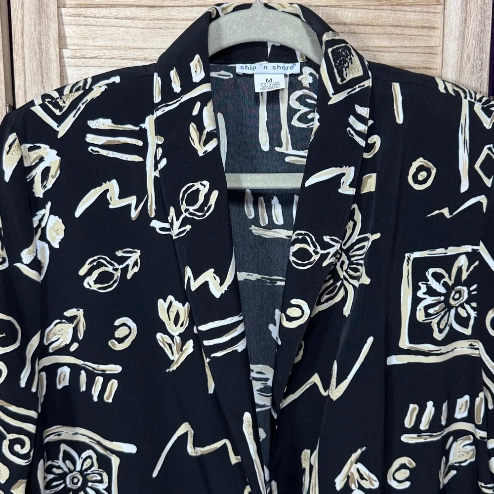 Ship'n Shore Black and Cream Abstract Patterned Blazer Size M - Picture 5 of 8